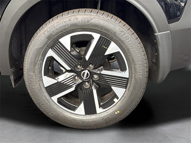 2026 Nissan Kicks SV Image 9 of 30