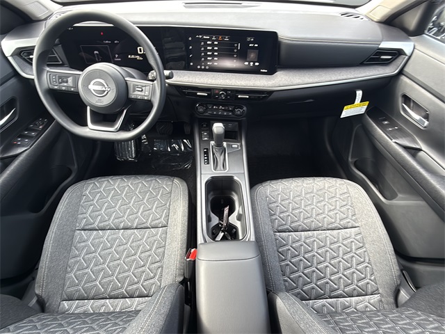 2026 Nissan Kicks SV Image 14 of 30