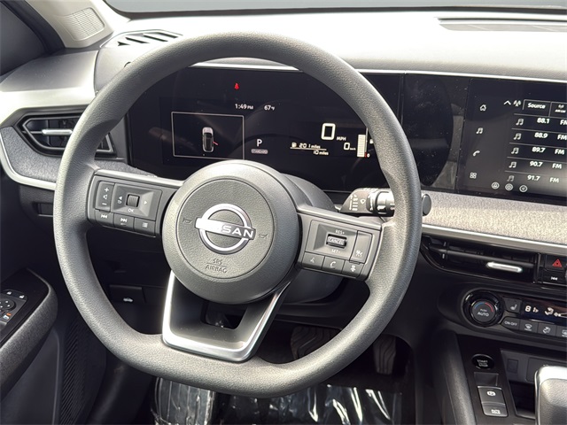 2026 Nissan Kicks SV Image 26 of 30