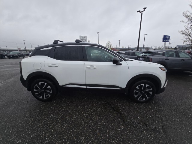 2026 Nissan Kicks SV Image 3 of 40