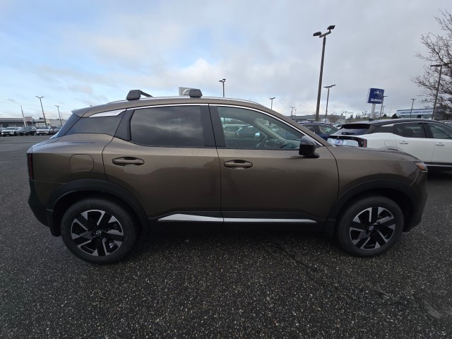 2026 Nissan Kicks SV Image 3 of 40