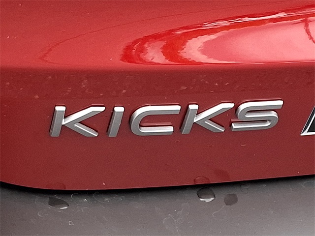 2026 Nissan Kicks SV Image 11 of 12