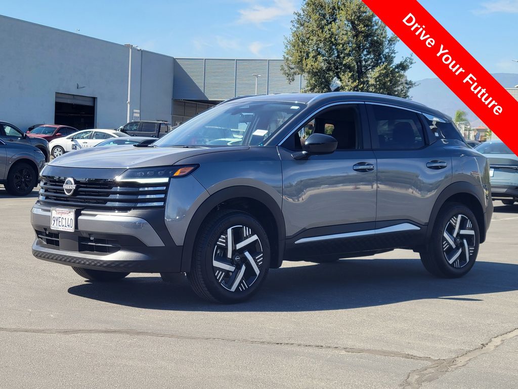 2026 Nissan Kicks SV Image 1 of 32