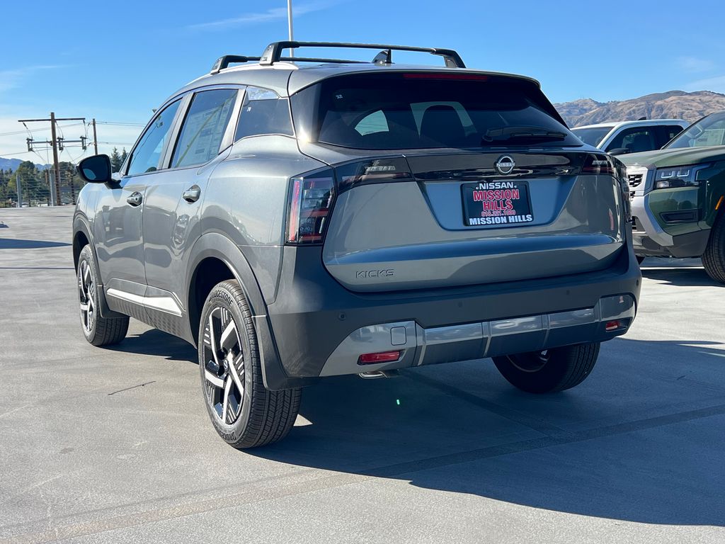 2026 Nissan Kicks SV Image 8 of 30