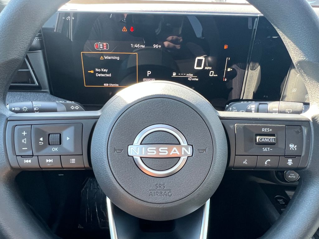 2026 Nissan Kicks SV Image 17 of 30