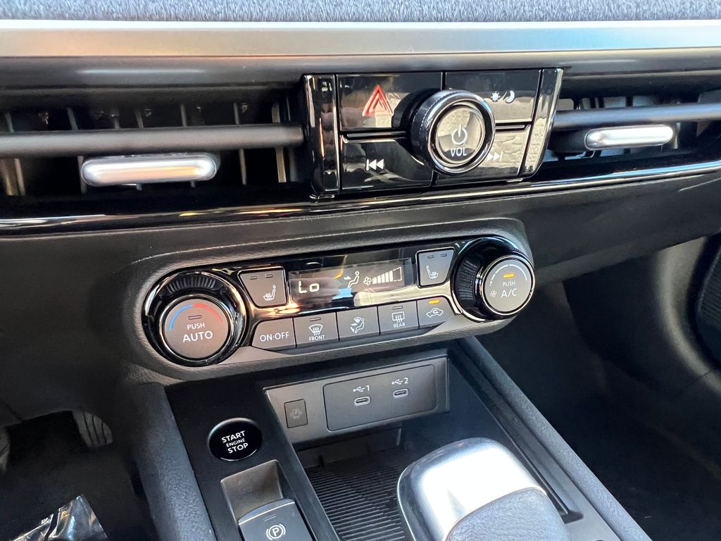 2026 Nissan Kicks SV Image 29 of 30