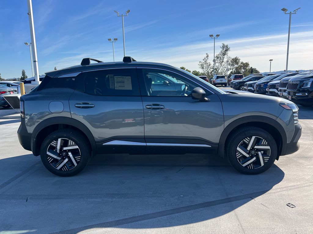 2026 Nissan Kicks SV Image 5 of 30