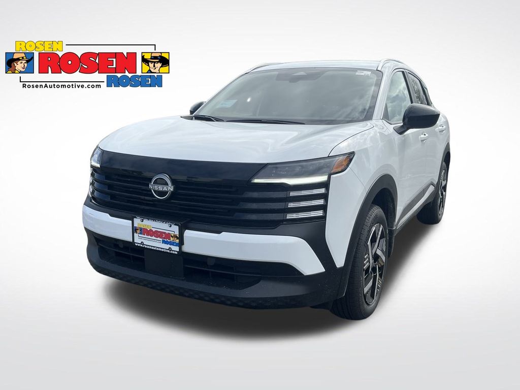 2026 Nissan Kicks SV Image 1 of 32