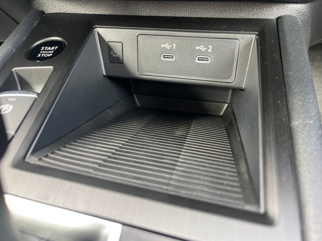 2026 Nissan Kicks SV Image 26 of 32