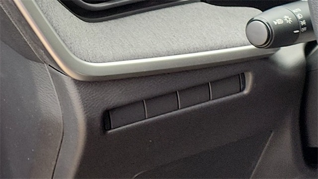 2026 Nissan Kicks SV Image 25 of 25