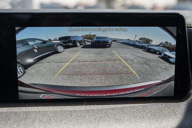 2026 Nissan Kicks SV Image 18 of 36