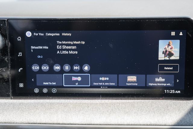 2026 Nissan Kicks SV Image 16 of 36