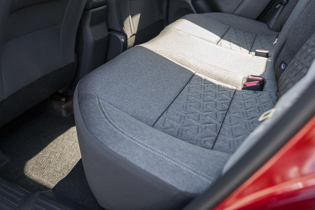 2026 Nissan Kicks SV Image 34 of 36