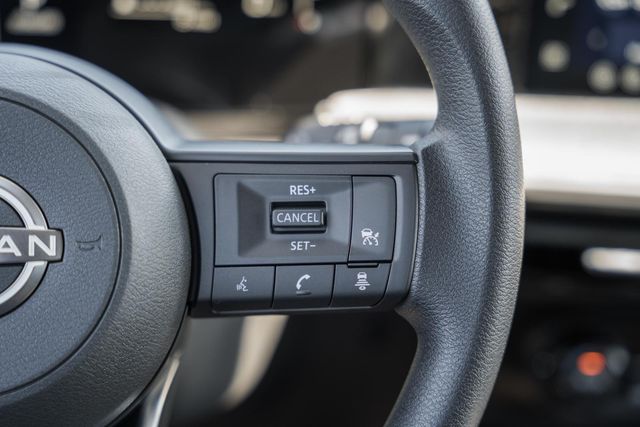 2026 Nissan Kicks SV Image 26 of 36