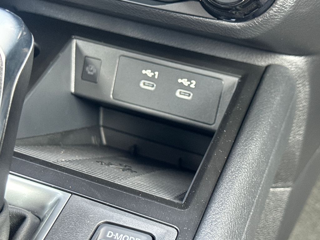 2026 Nissan Kicks SV Image 26 of 35