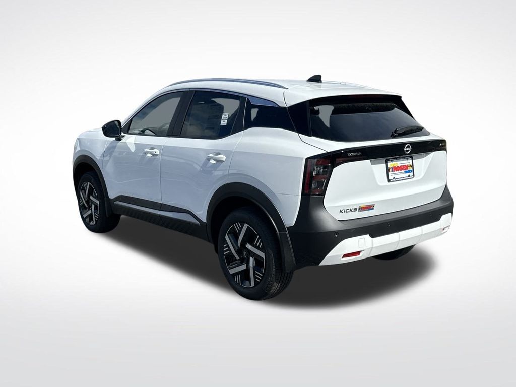 2026 Nissan Kicks SV Image 7 of 35