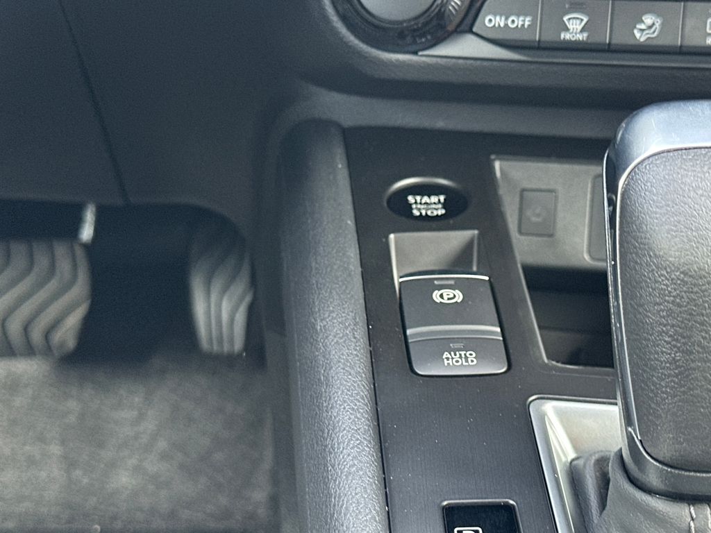 2026 Nissan Kicks SV Image 30 of 35