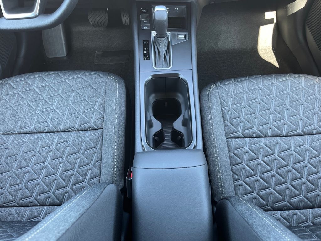 2026 Nissan Kicks SV Image 22 of 31