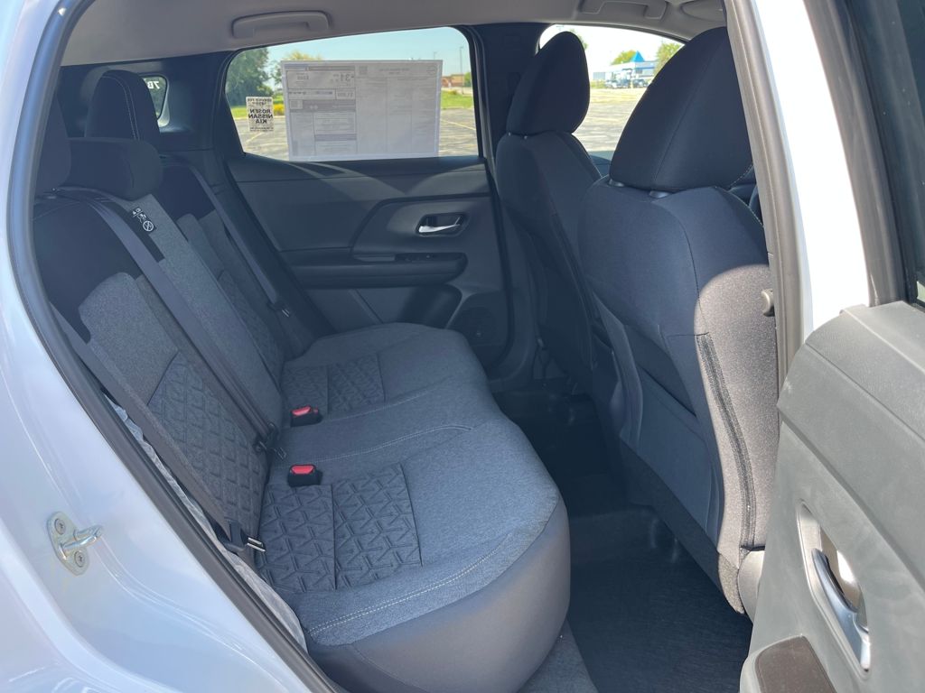 2026 Nissan Kicks SV Image 16 of 31