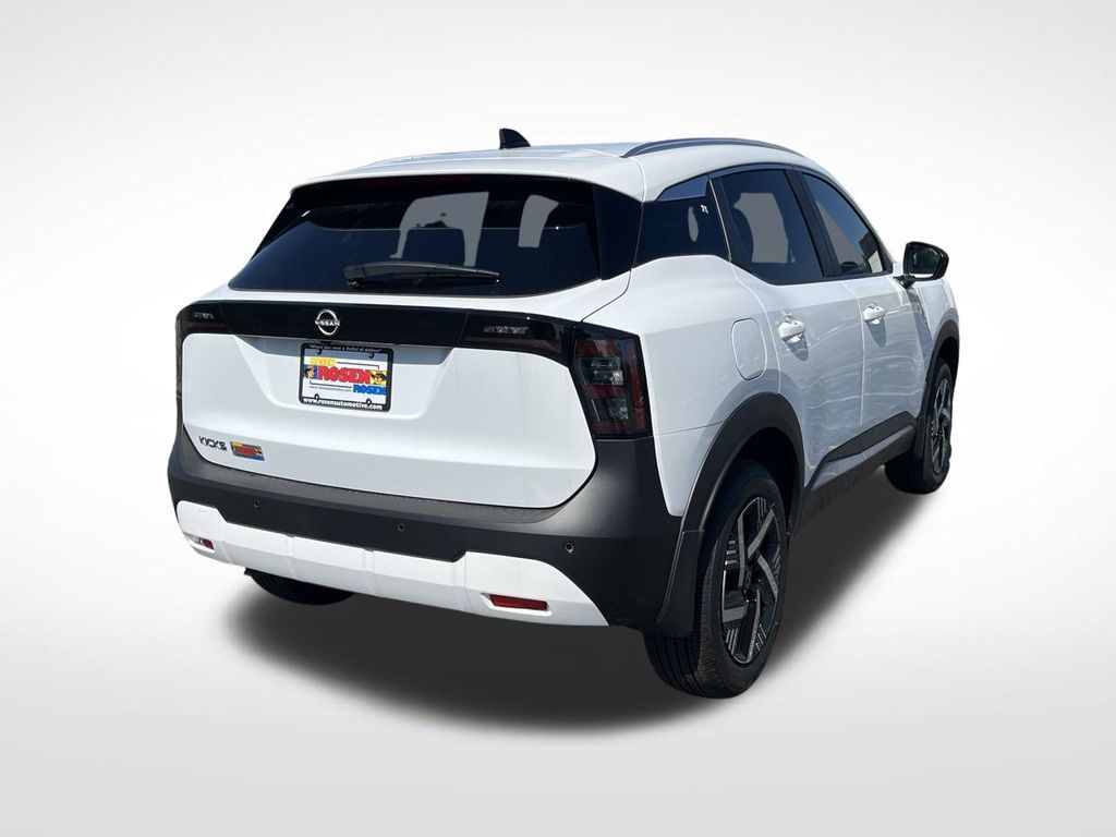 2026 Nissan Kicks SV Image 5 of 31