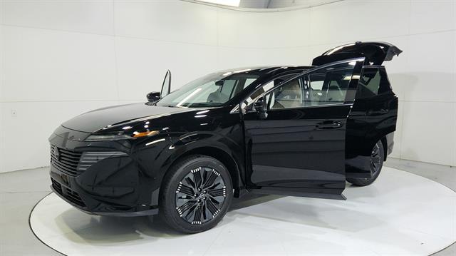 2026 Nissan Murano Platinum Image 2 of 36
