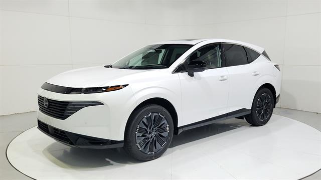 2026 Nissan Murano Platinum Image 3 of 39
