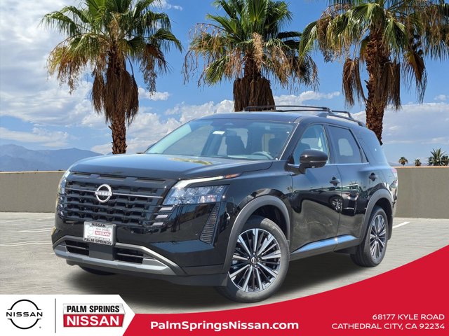 2026 Nissan Pathfinder Platinum Image 1 of 19