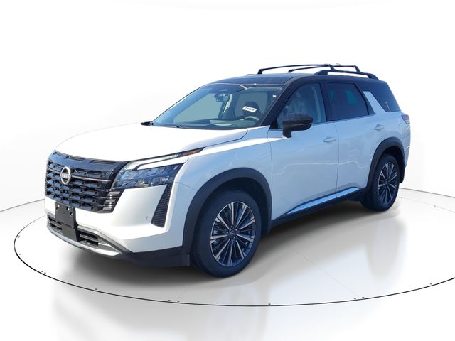 2026 Nissan Pathfinder Platinum Image 1 of 10