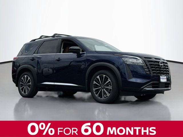 2026 Nissan Pathfinder Platinum Image 1 of 18