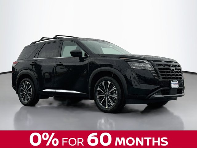 2026 Nissan Pathfinder Platinum Image 1 of 18