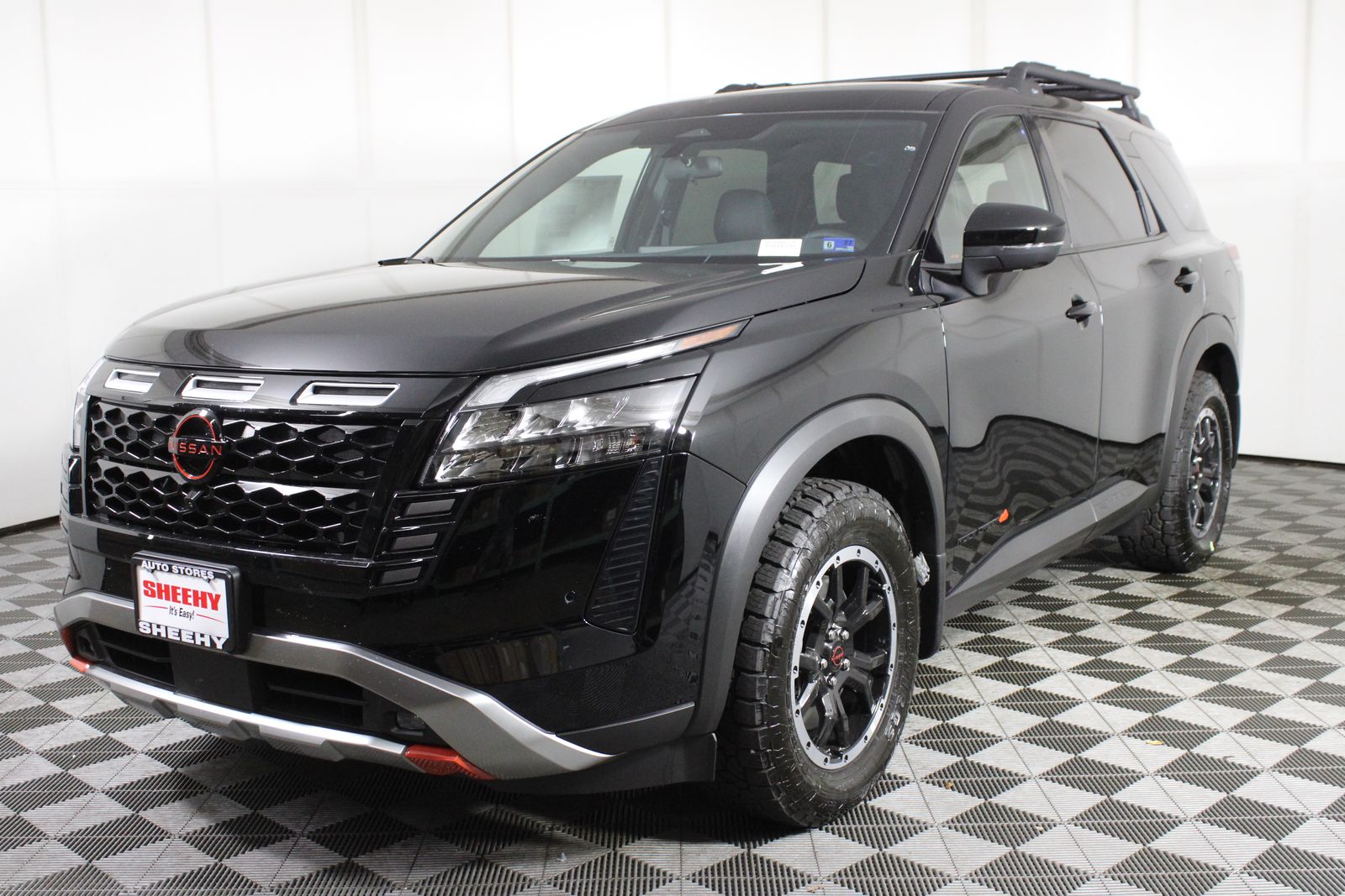 2026 Nissan Pathfinder Rock Creek Image 1 of 27