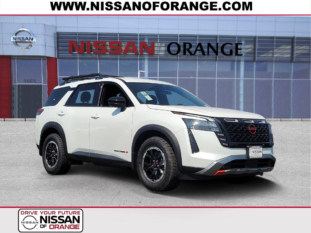 2026 Nissan Pathfinder Rock Creek Image 1 of 25