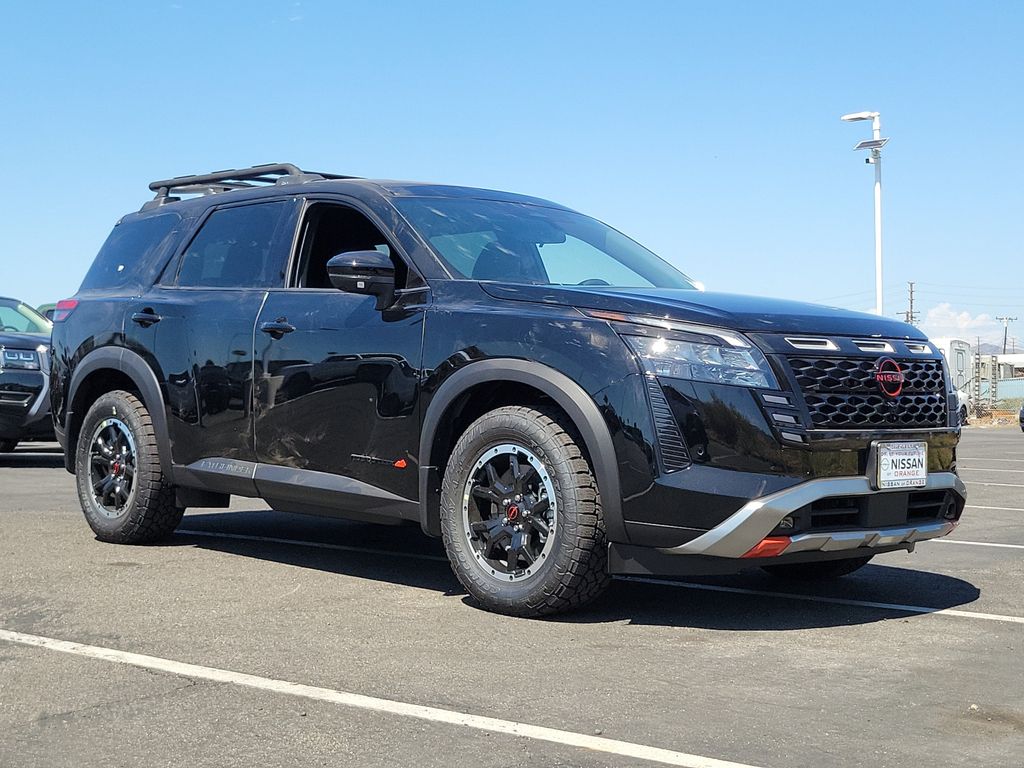 2026 Nissan Pathfinder Rock Creek Image 1 of 25