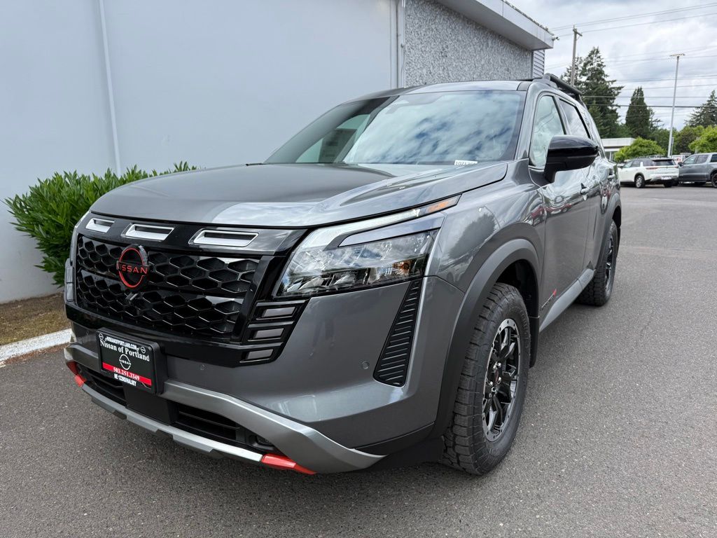 2026 Nissan Pathfinder Rock Creek Image 2 of 34