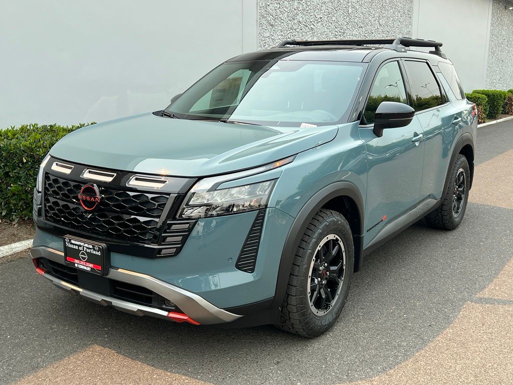 2026 Nissan Pathfinder Rock Creek Image 1 of 30
