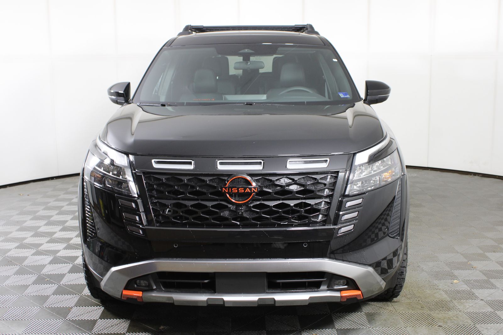 2026 Nissan Pathfinder Rock Creek Image 3 of 21