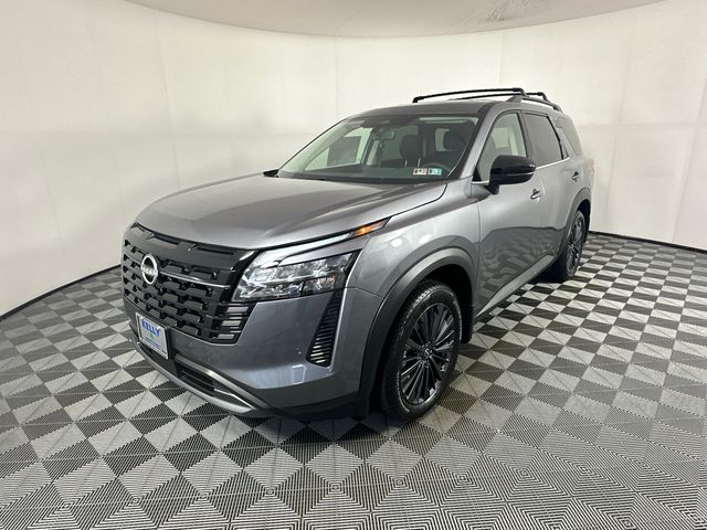 2026 Nissan Pathfinder SL Image 1 of 43