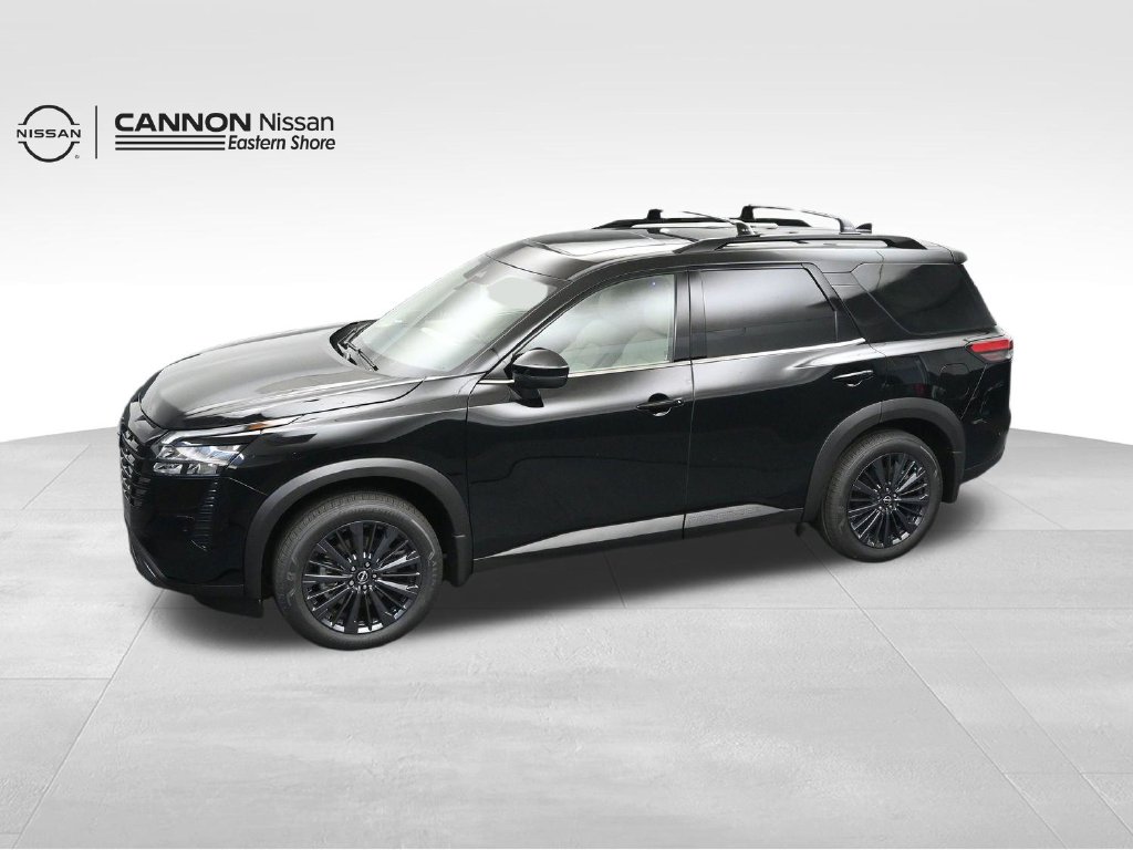 2026 Nissan Pathfinder SL Image 2 of 40