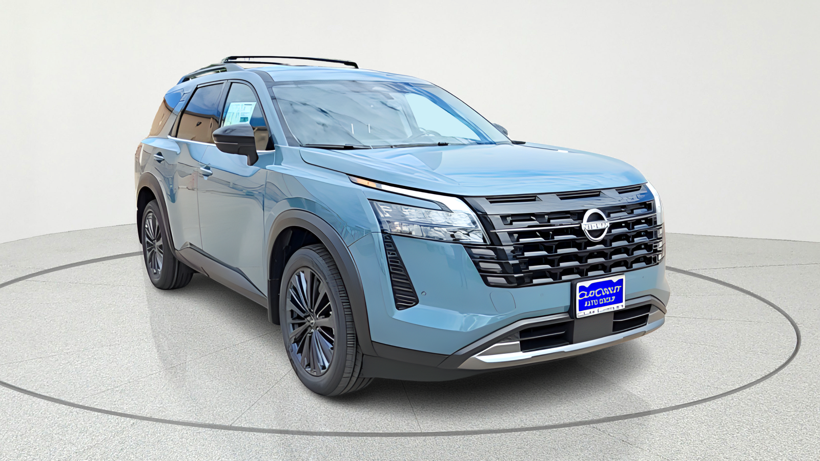 2026 Nissan Pathfinder SL Image 3 of 59
