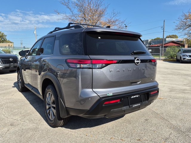 2026 Nissan Pathfinder SV Image 3 of 18