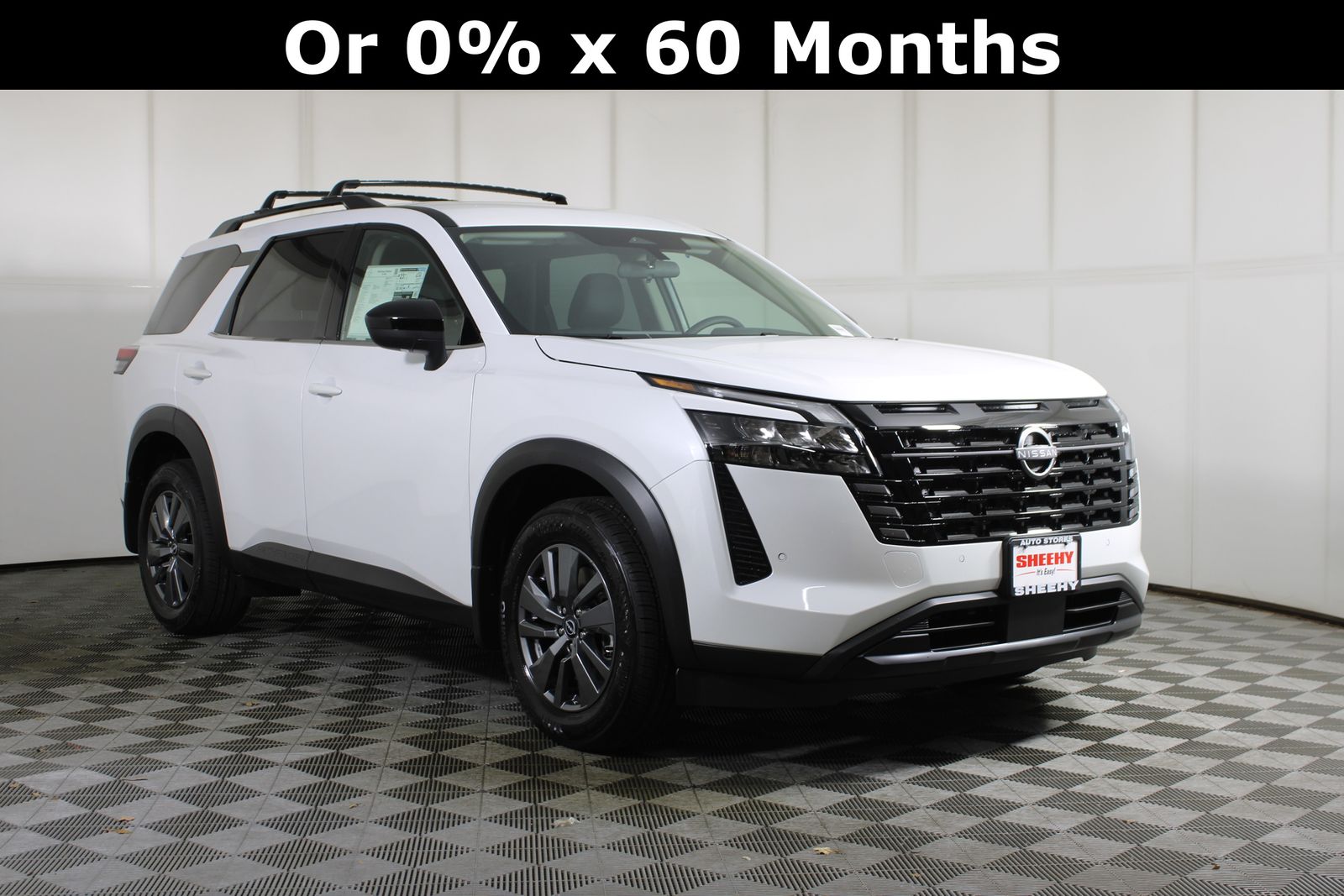 2026 Nissan Pathfinder SV Image 2 of 29