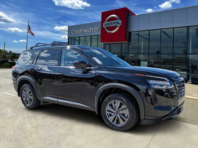 2026 Nissan Pathfinder SV Image 3 of 31