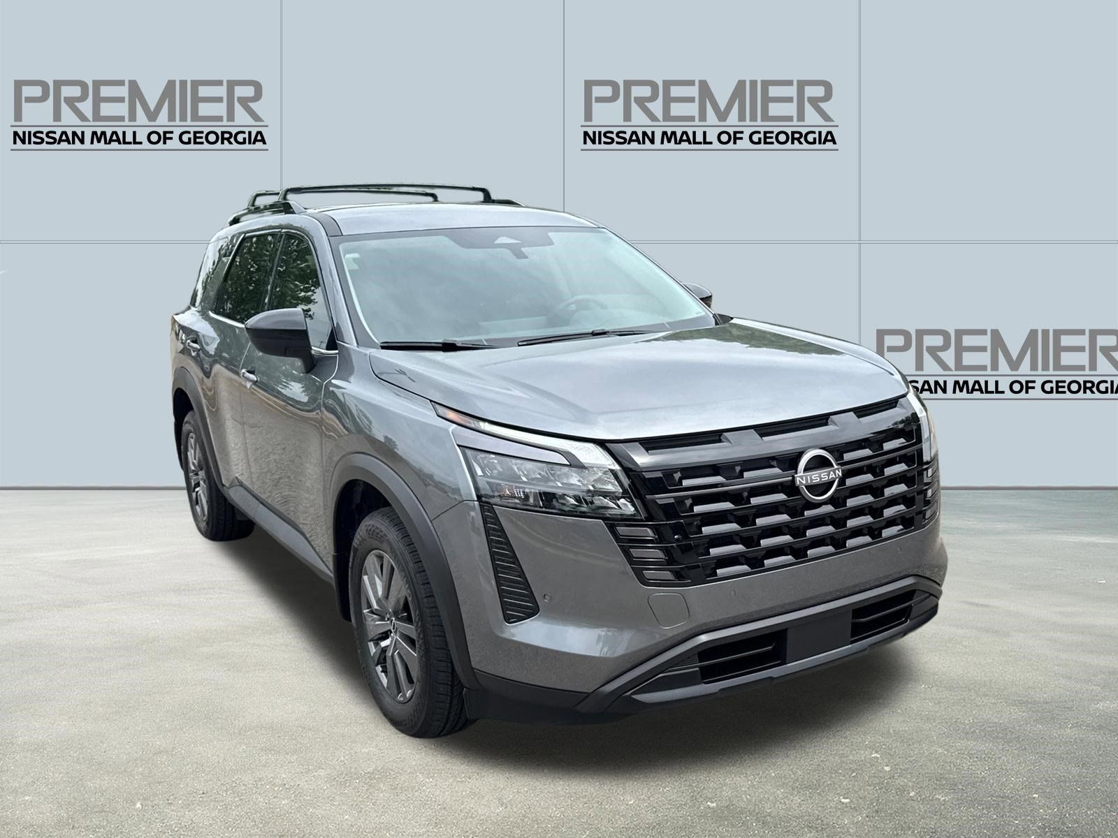 2026 Nissan Pathfinder SV Image 3 of 34