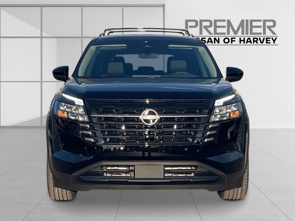 2026 Nissan Pathfinder SV Image 2 of 21