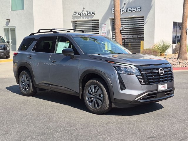 2026 Nissan Pathfinder SV Image 3 of 19