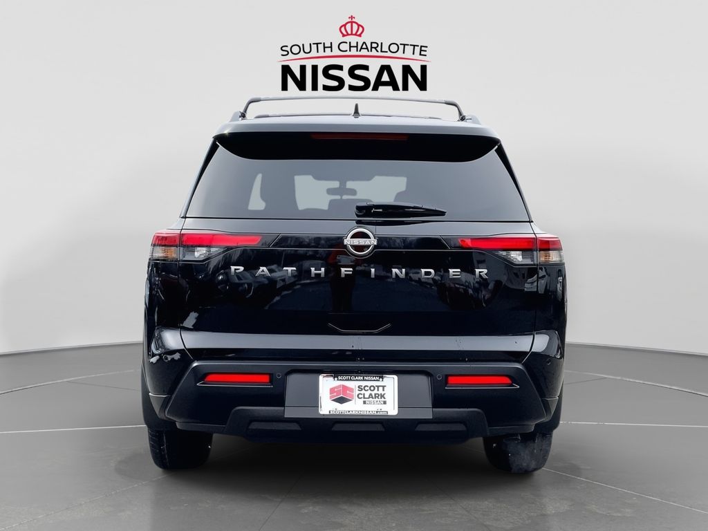 2026 Nissan Pathfinder SV Image 3 of 12