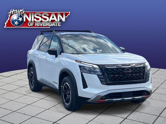 2026 Nissan Pathfinder Rock Creek Image 3 of 41