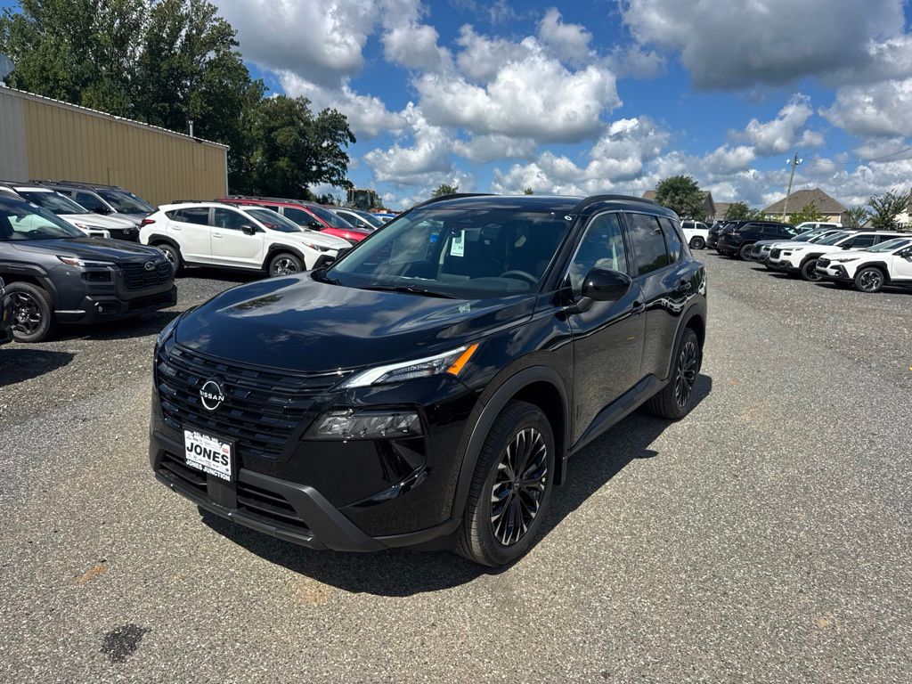 2026 Nissan Rogue Dark Armor Image 1 of 18