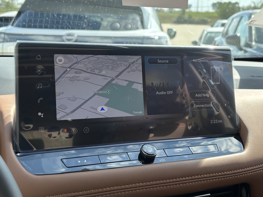 2026 Nissan Rogue Platinum Image 18 of 30