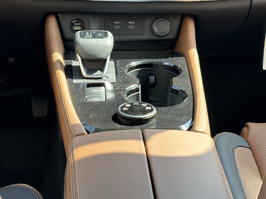 2026 Nissan Rogue Platinum Image 21 of 30